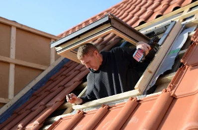 Pose de fenêtres de toit Velux à Champillet